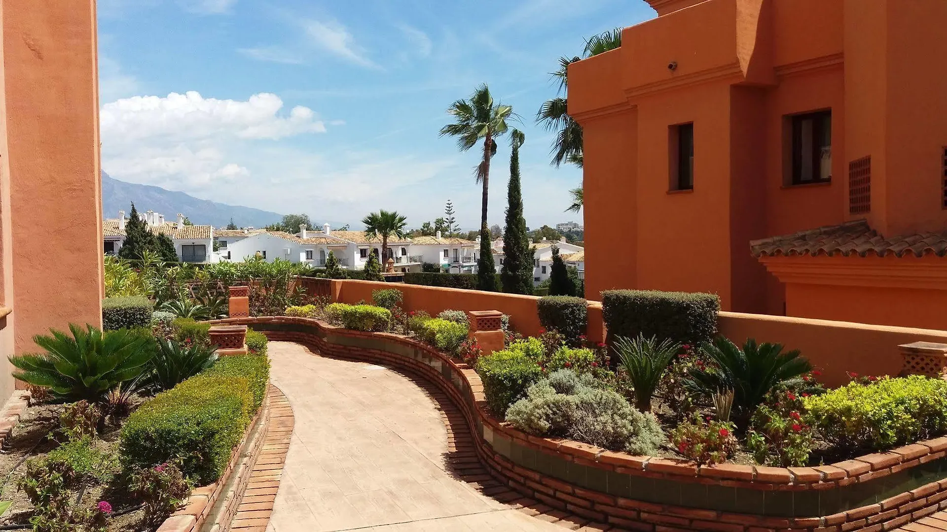 Royal Suites Marbella Benahavis Apartment